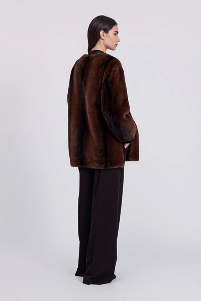 https://imageboutique.it › products › ermanno-firenze-d49ed064e95-bomber-in-visone-ecologico-con-spacchi